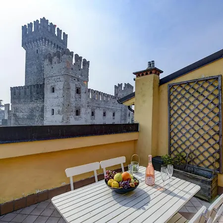 Sunset & Terrace Lägenhet Sirmione
